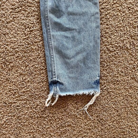 Aeropostale High Rise Distressed Raw Hem Mom Jeans - Picture 5 of 10